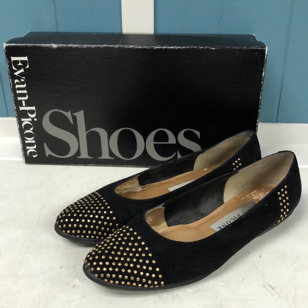 Vtg Evan-Picone IDEAL black suede gold studded women’s size 7.5